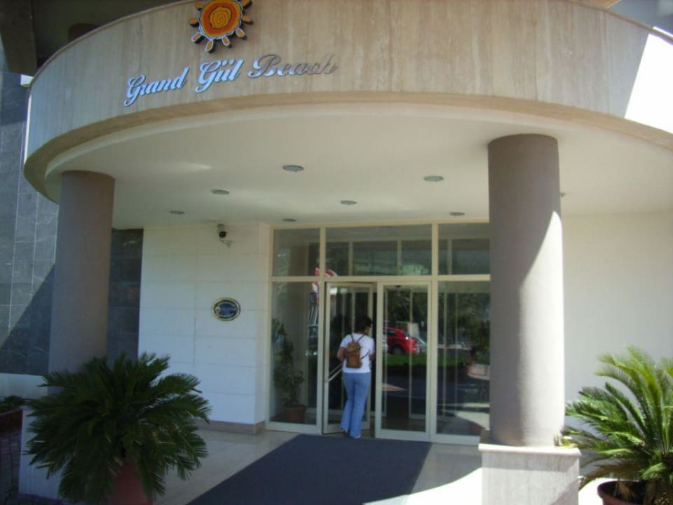 Eingang Grand Gül Beach Armas Gül Beach