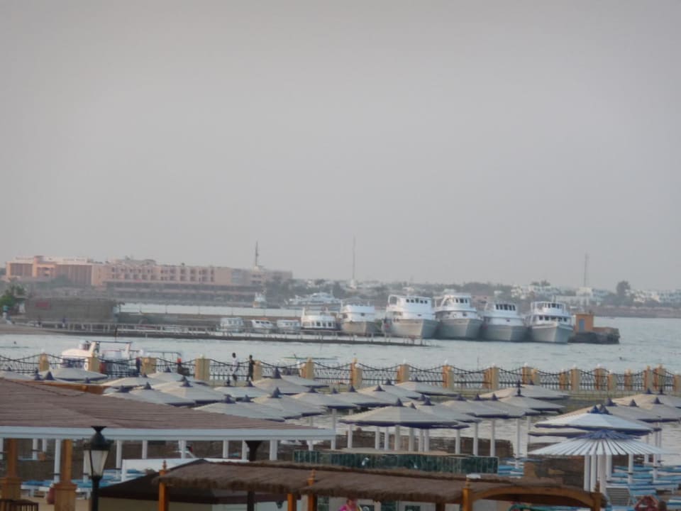 Aussicht vom Zimmer auf das Meer Pickalbatros Dana Beach Resort - Hurghada
