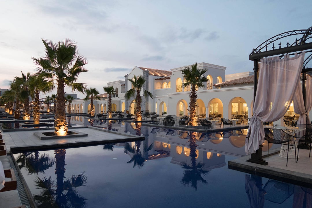 Hauptgebäude Anemos Luxury Grand Resort