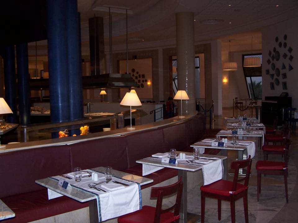 Das lädt zum Essen ein Radisson Blu Palace Resort & Thalasso Djerba
