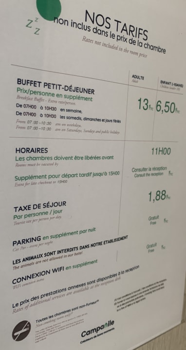 Sonstiges Campanile Val de France