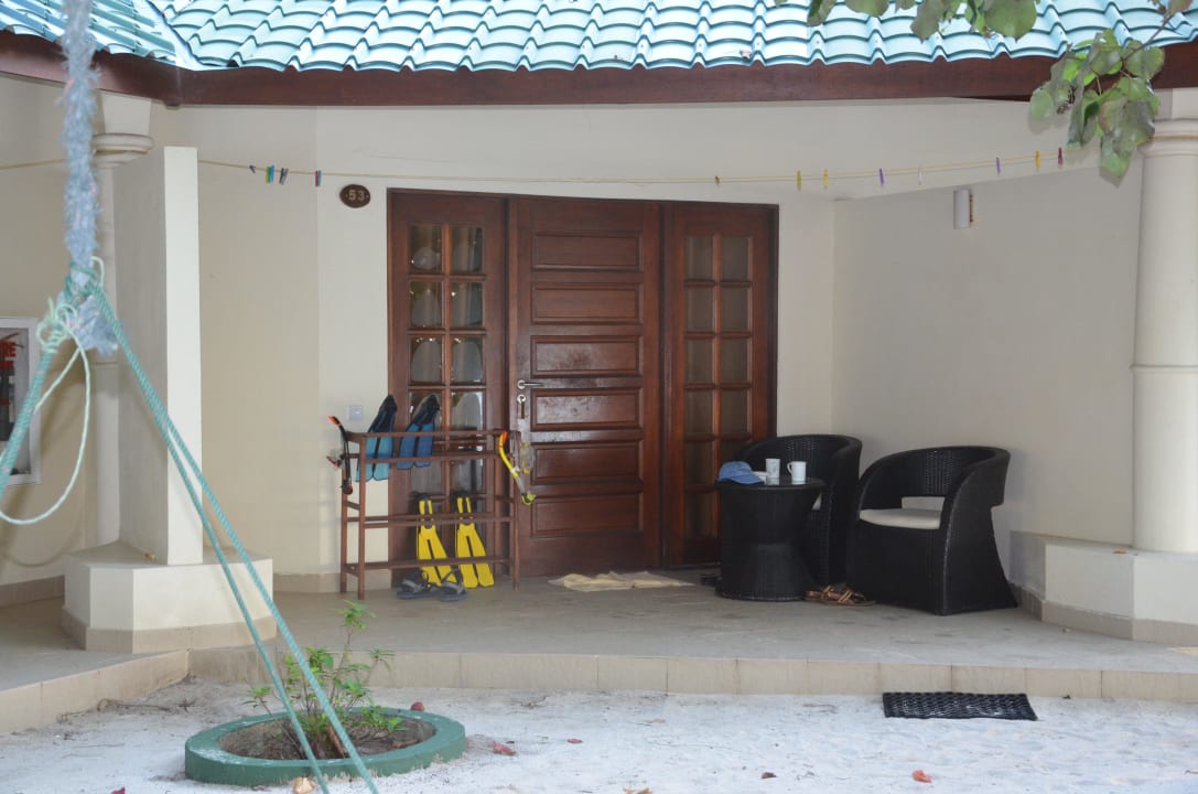 Bungi 53 Embudu Village