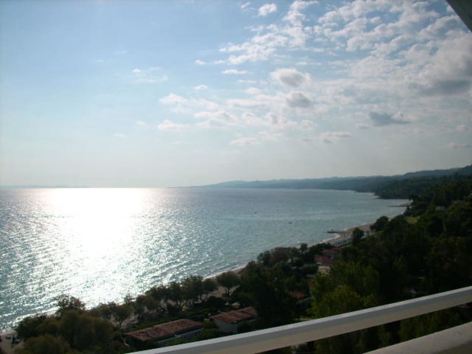 Blick vom Balkon Pallini Beach Hotel