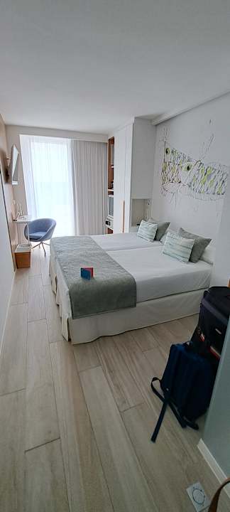 Zimmer Iberostar Waves Bahia de Palma