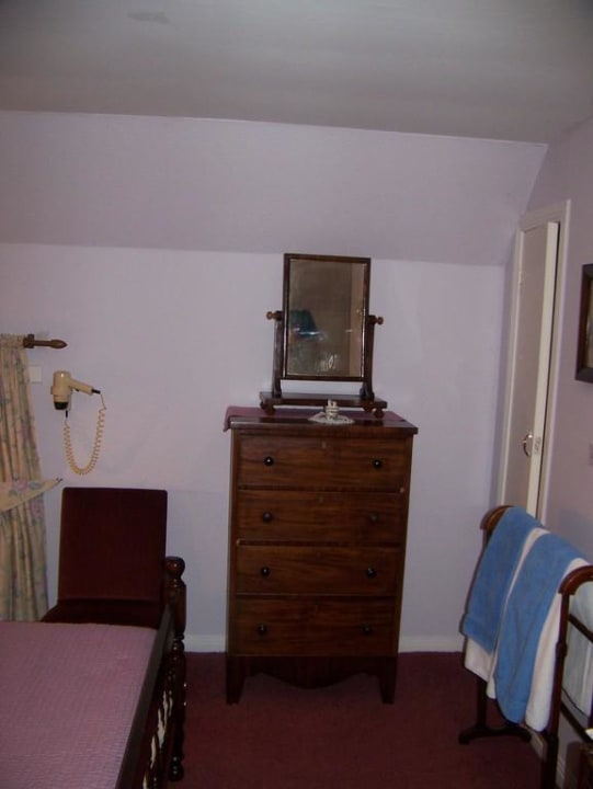 Heather Room Bed & Breakfast Kilravock Castle