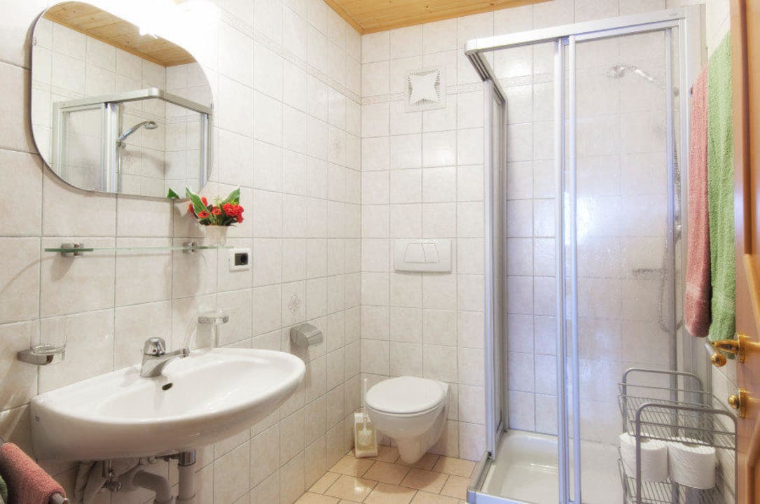 Bad, Dusche... Pliegerhof