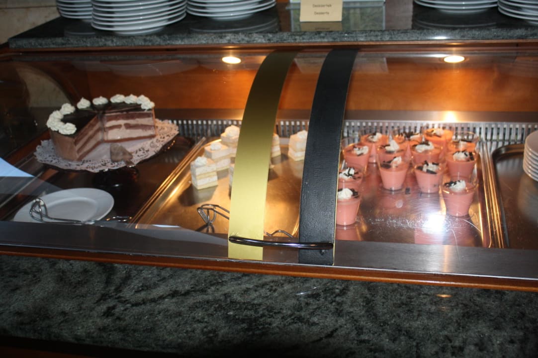 Nachtisch am Abend Hotel Kapitany Wellness