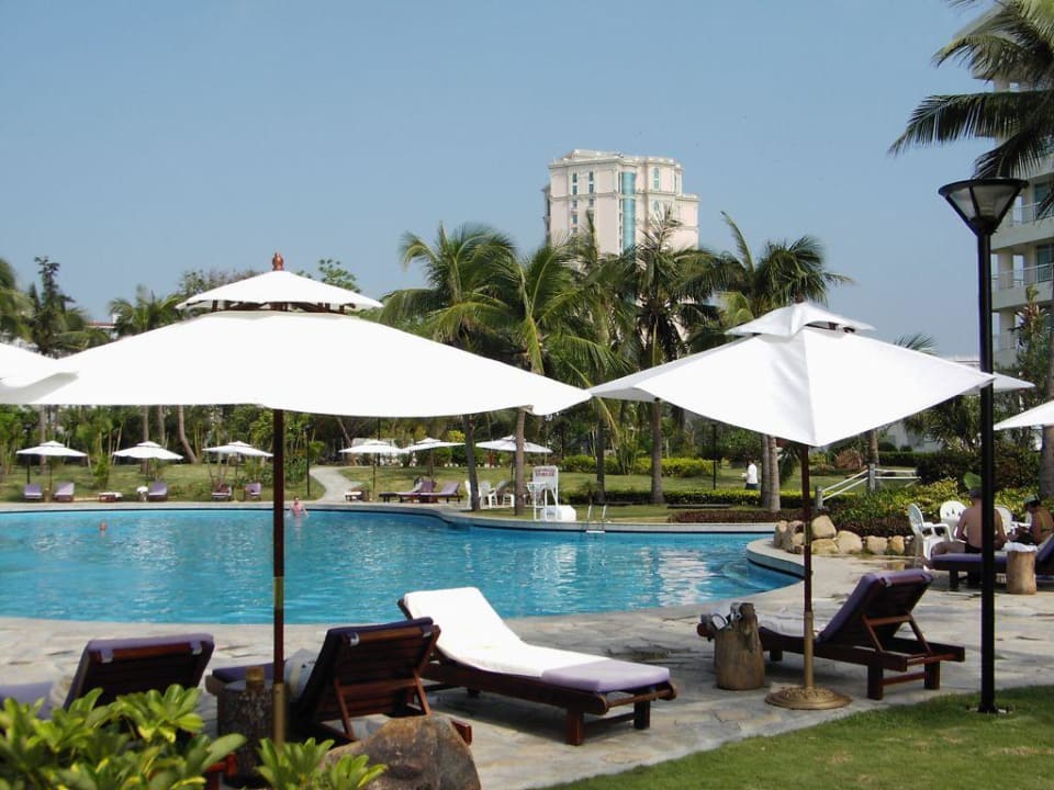 Swimming-Pool Hotel Resort Intime