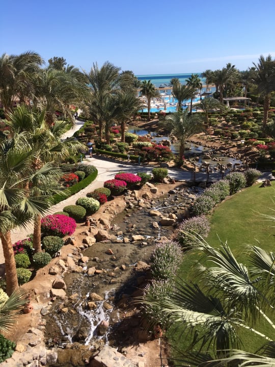 Gartenanlage Mövenpick Resort & Spa El Gouna