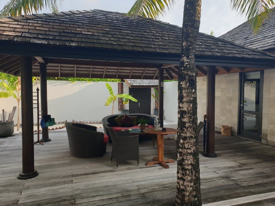Zimmer Kuredu Island Resort & Spa