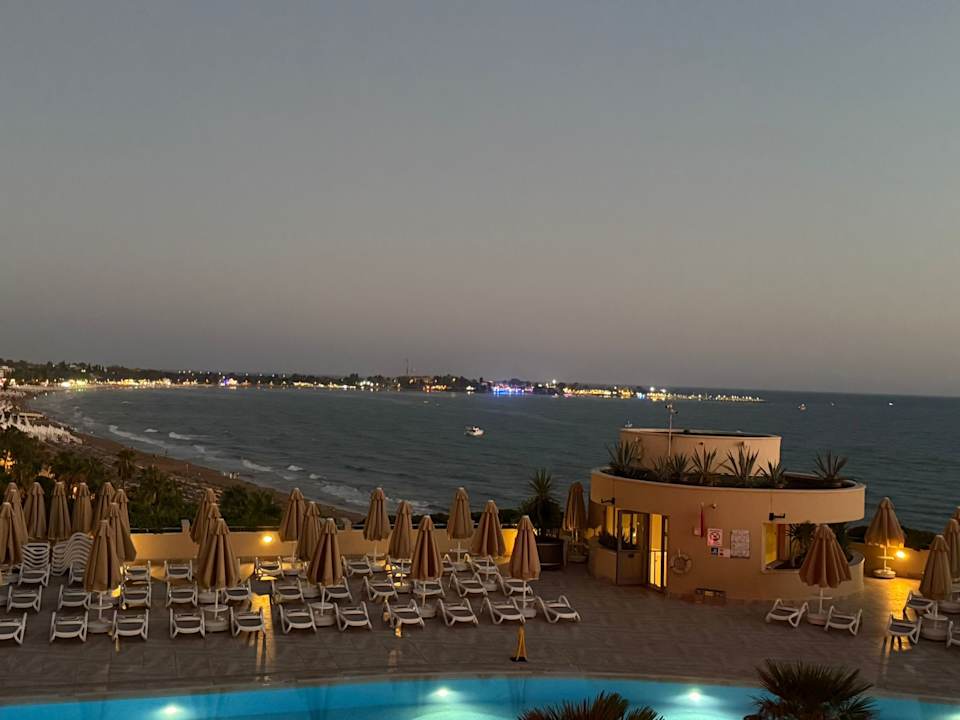 Pool Melas Resort Hotel