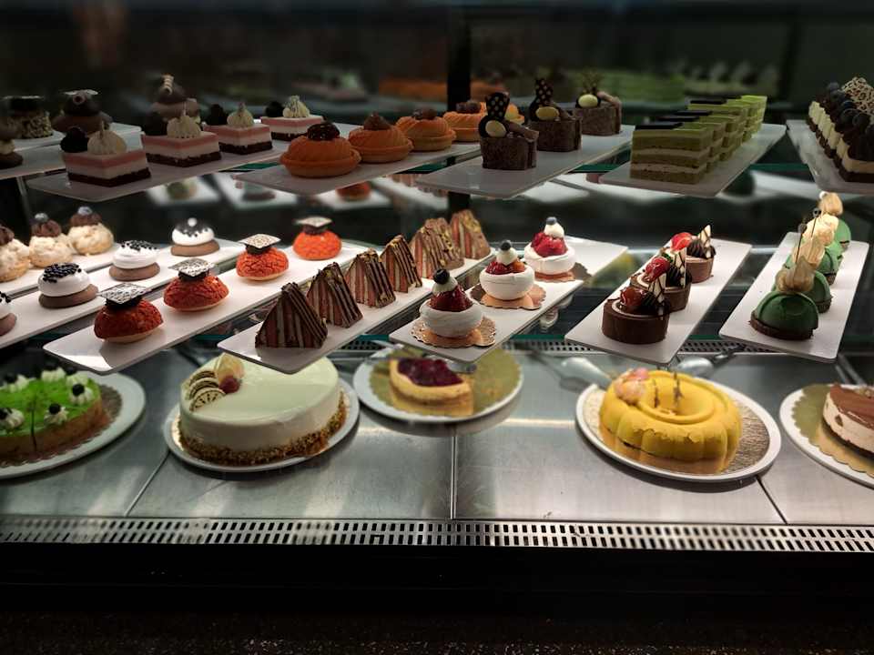 Gastro Royal Wings Hotel