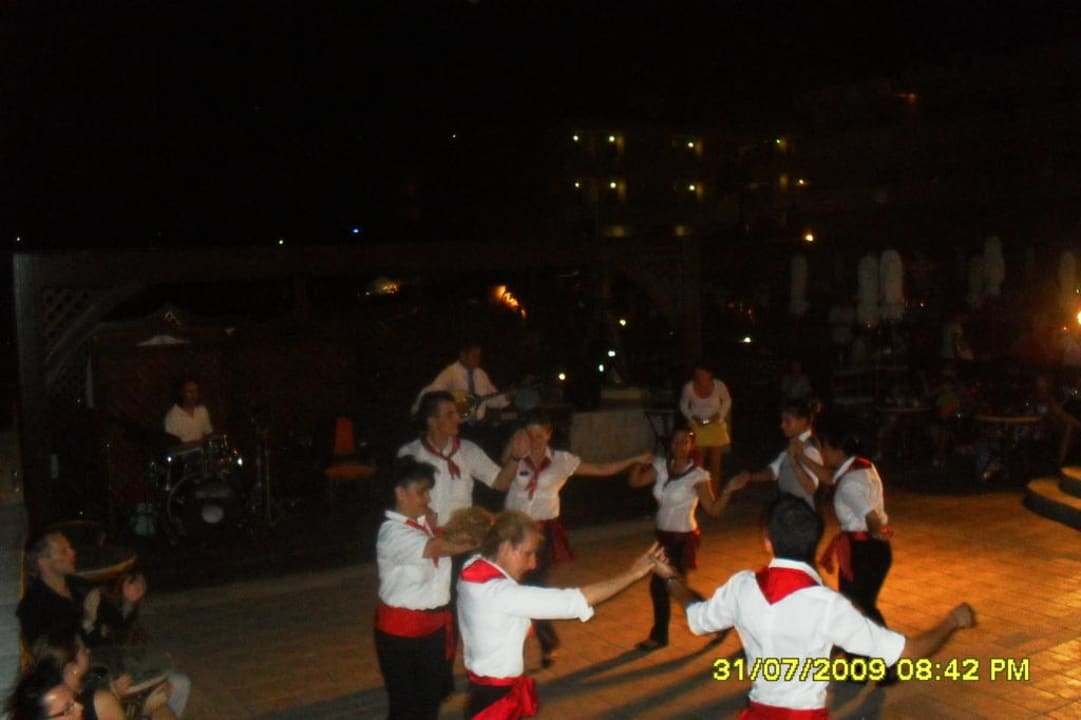 Abendvorstellung der Kellner Hotel Kalithea Horizon Royal