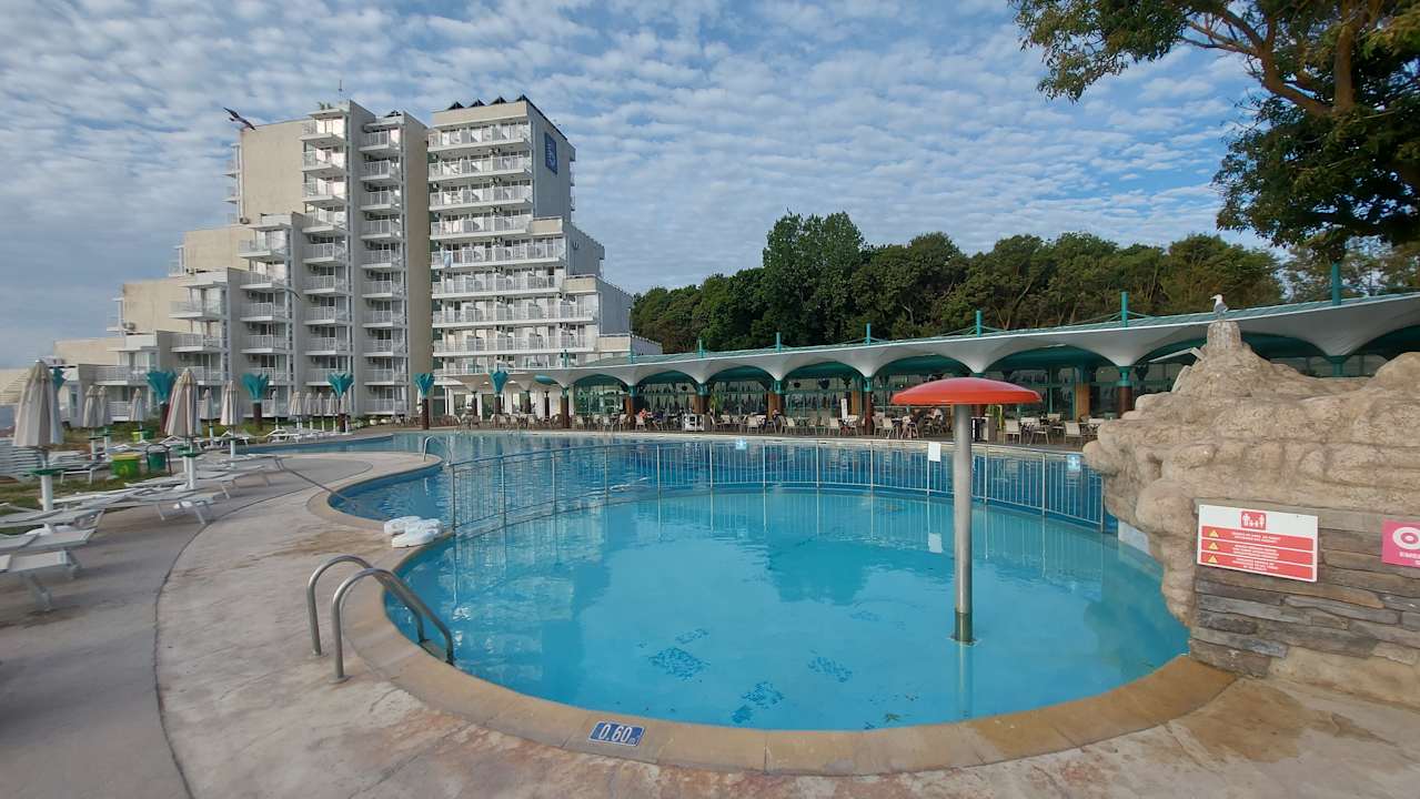 Pool Hotel Borjana