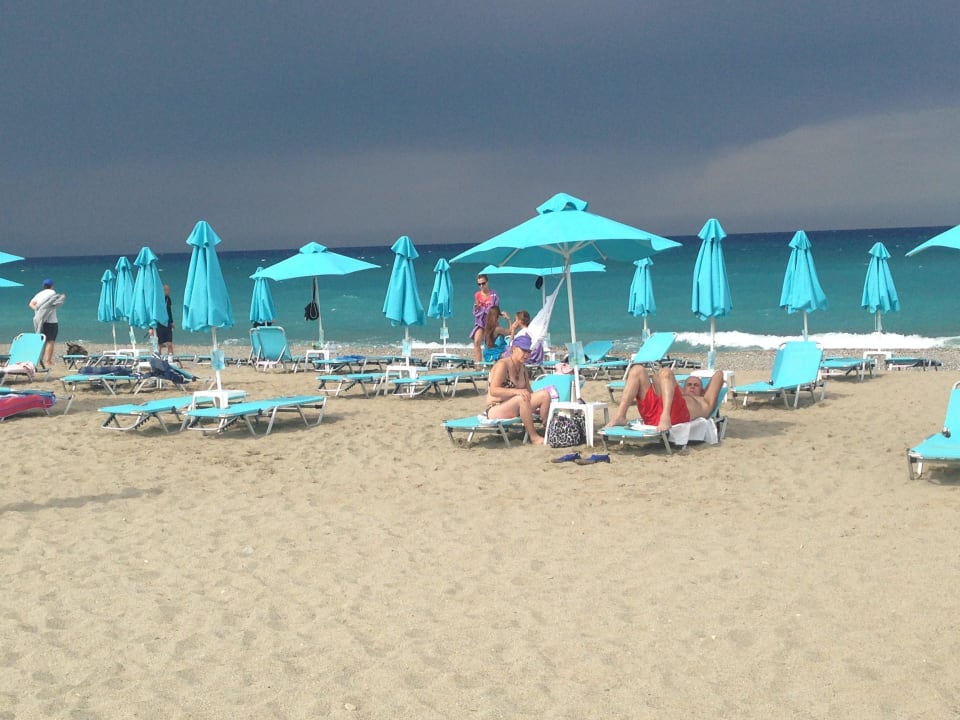Ein Gewitter zieht auf Golden Beach Rethymnon