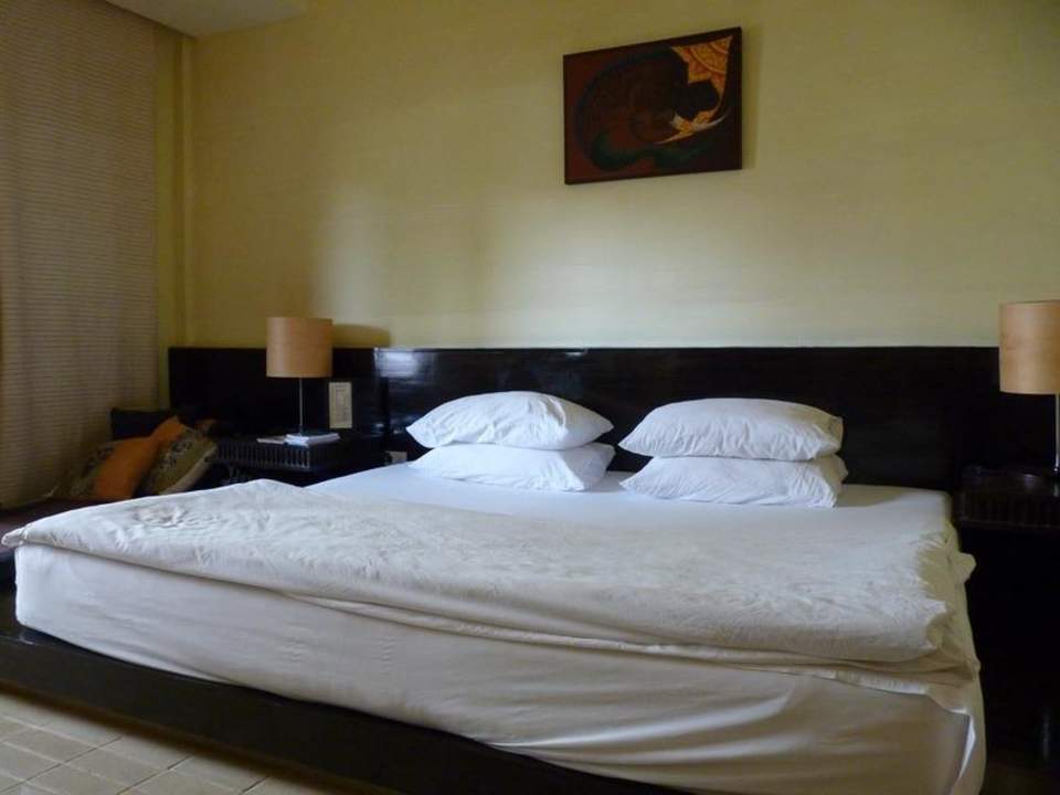 Bett Iyara Beach Hotel