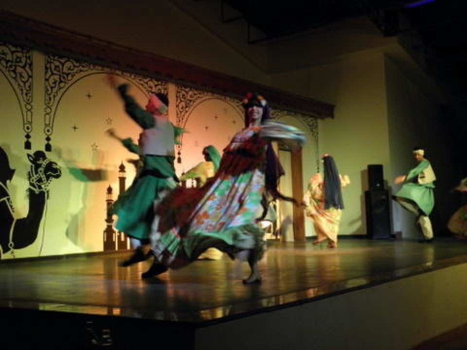 Tańce folklorystyczne Pickalbatros Alf Leila Wa Leila Resort - Neverland Hurghada