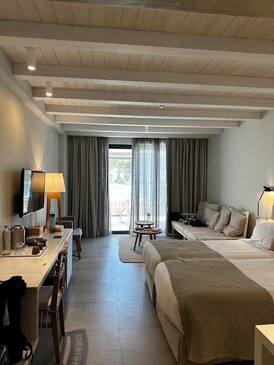 Zimmer Caravia Beach Hotel