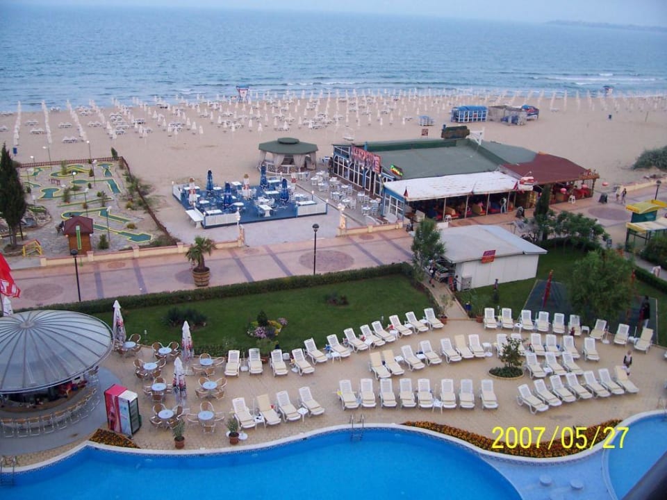 Pool und Strand Sentido Neptun Beach