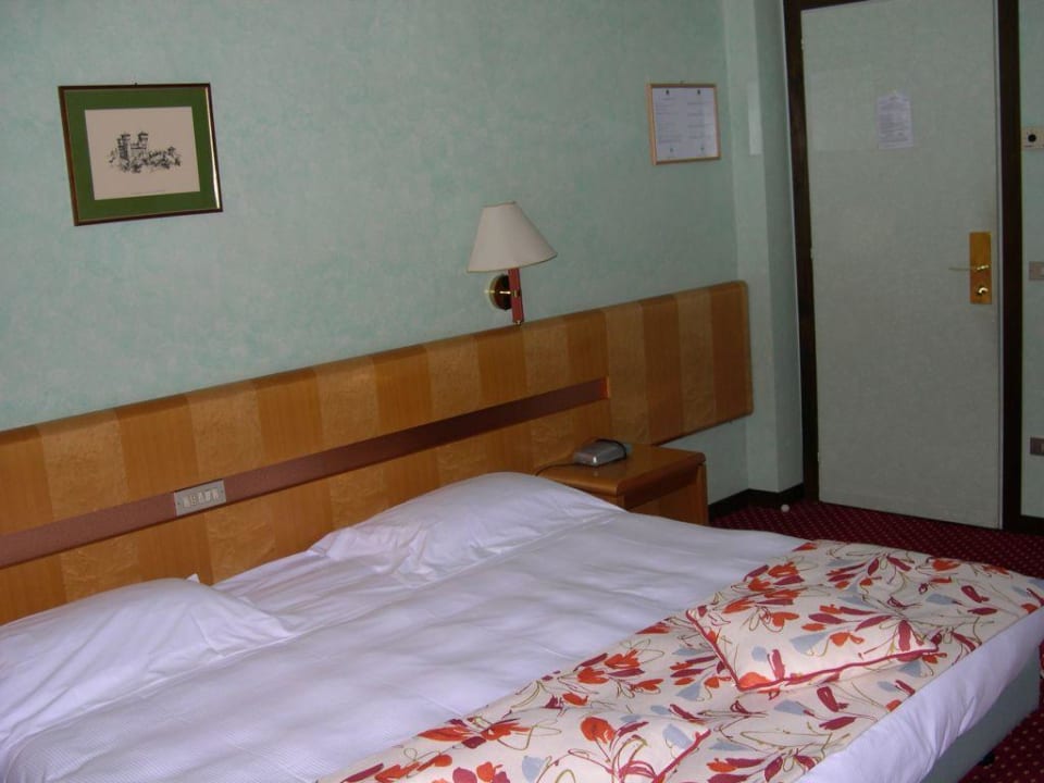 Zimmer Hotel Oliveto