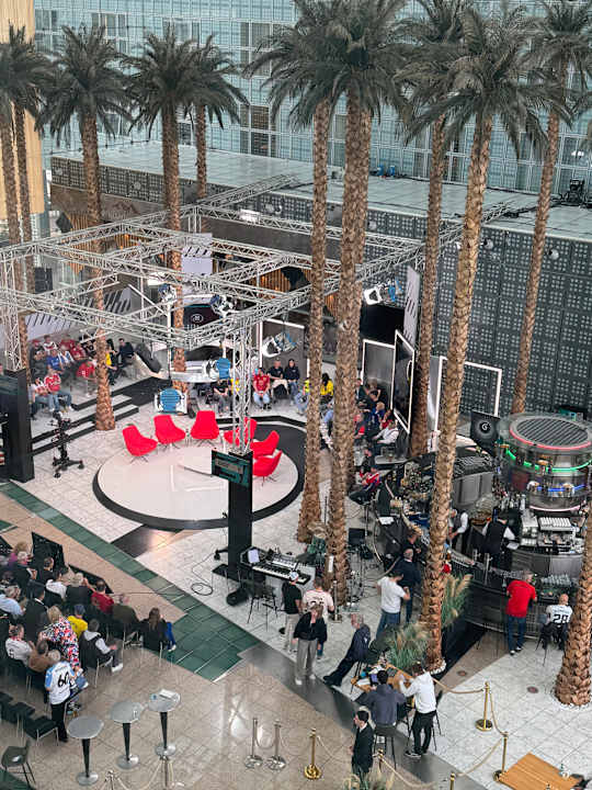 Lobby Hilton Munich Airport