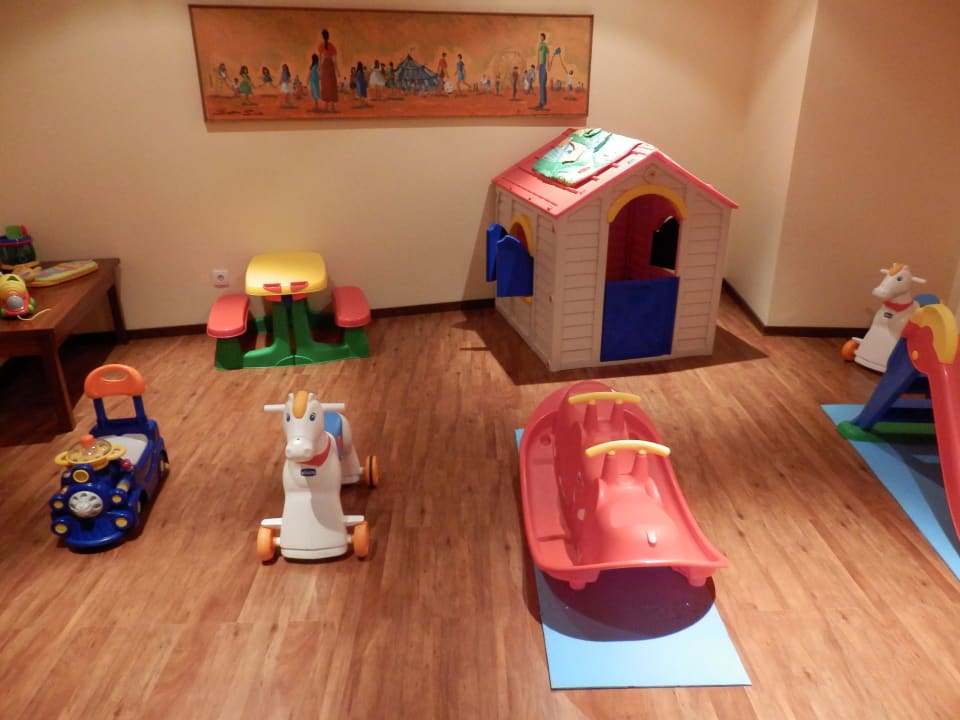 Kinderspielbereich PortoBay Falésia