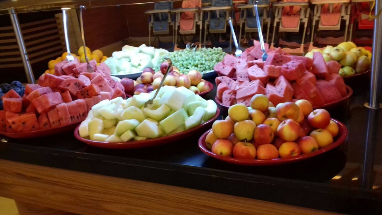 Zu jeder Mahlzeit gibts frische Früchte  Alaiye Resort & Spa