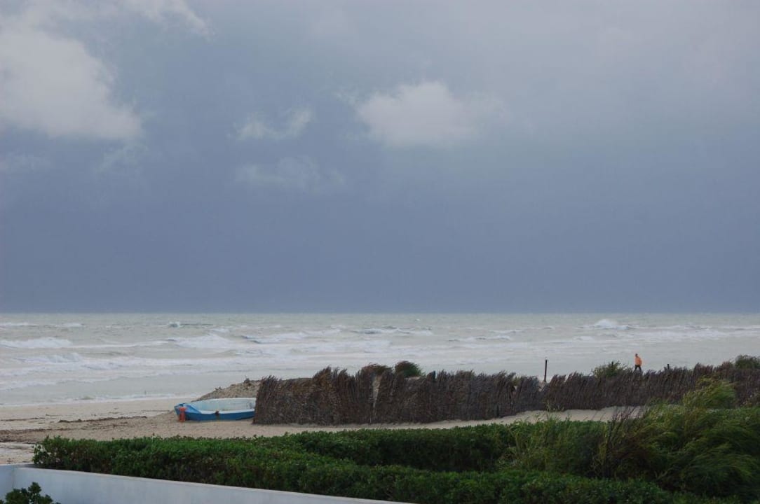 Ein Gewitter zieht auf  Calimera Yati Beach