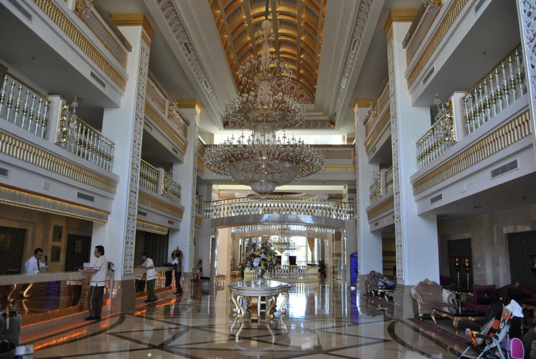 Eingangshalle Dobedan Exclusive Hotel And Spa