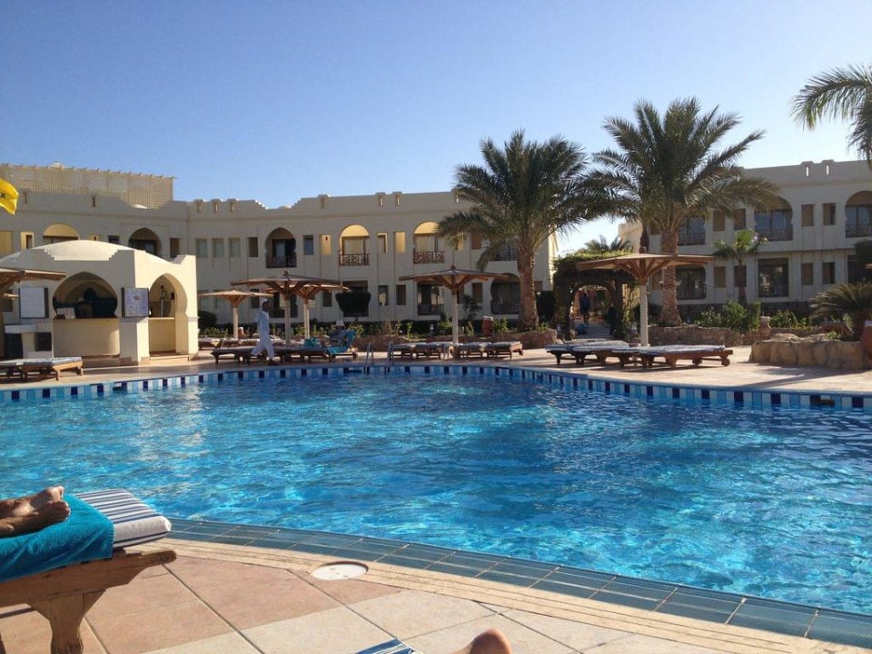 Pool Sea Club Charmillion Club Resort