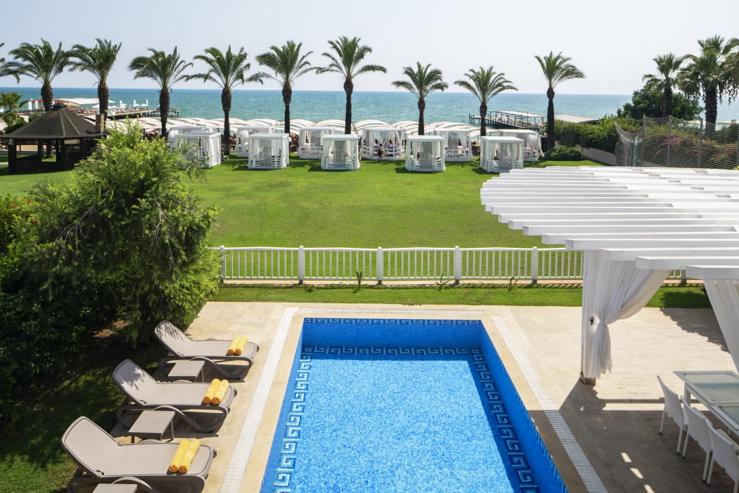 Pool Papillon Ayscha