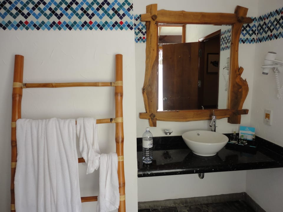 Bad Kuramathi Maldives