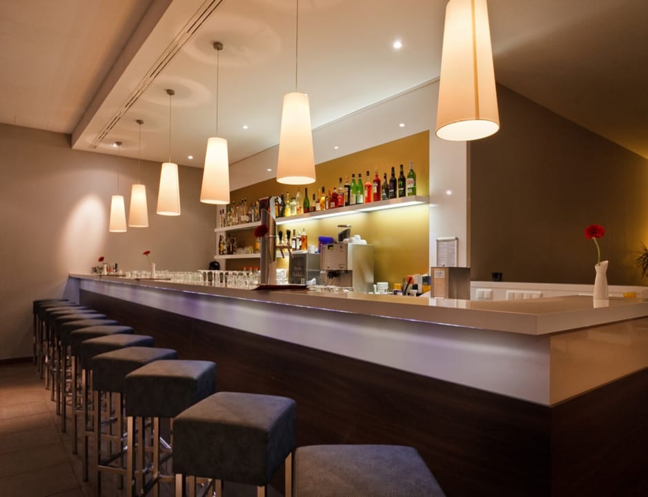 Lobby acom Hotel München