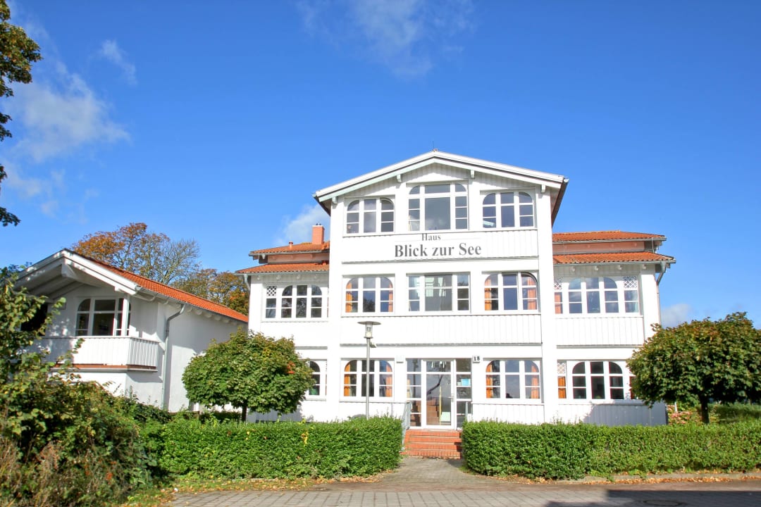 Außenansicht Haus Blick zur See - Paradies Rügen