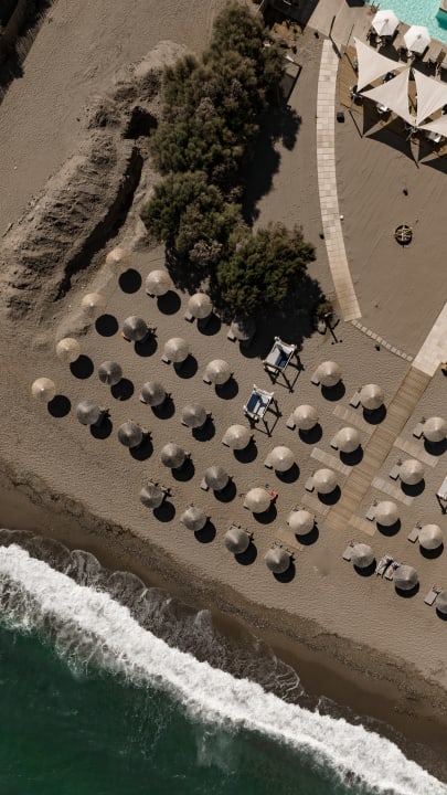 Strand Enorme Teatro Beach Resort