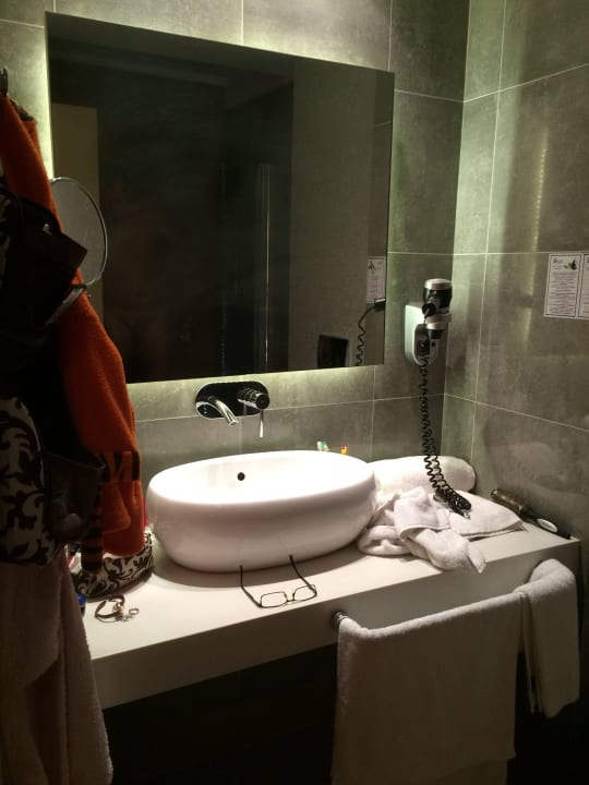 Juniorzimmer Bad alltoura Club Hotel Porto Angeli Beach Resort
