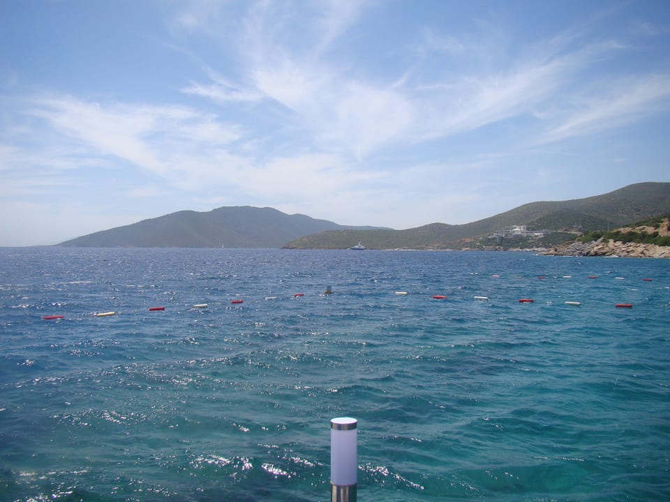 Widok z pomostu Latanya Park Resort