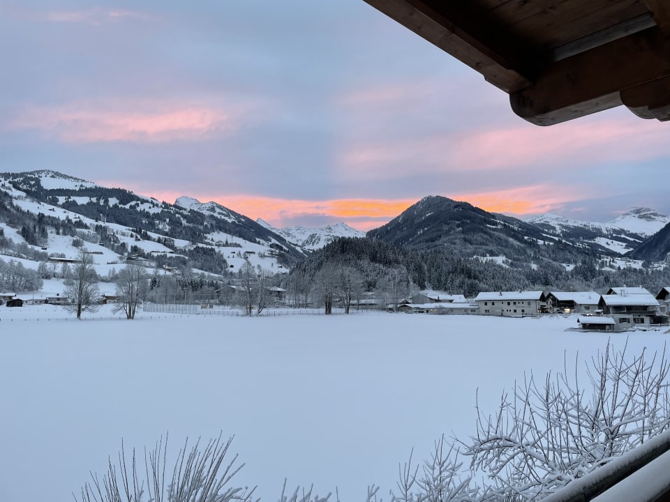 Ausblick Ferienhotel Alpenhof Aurach