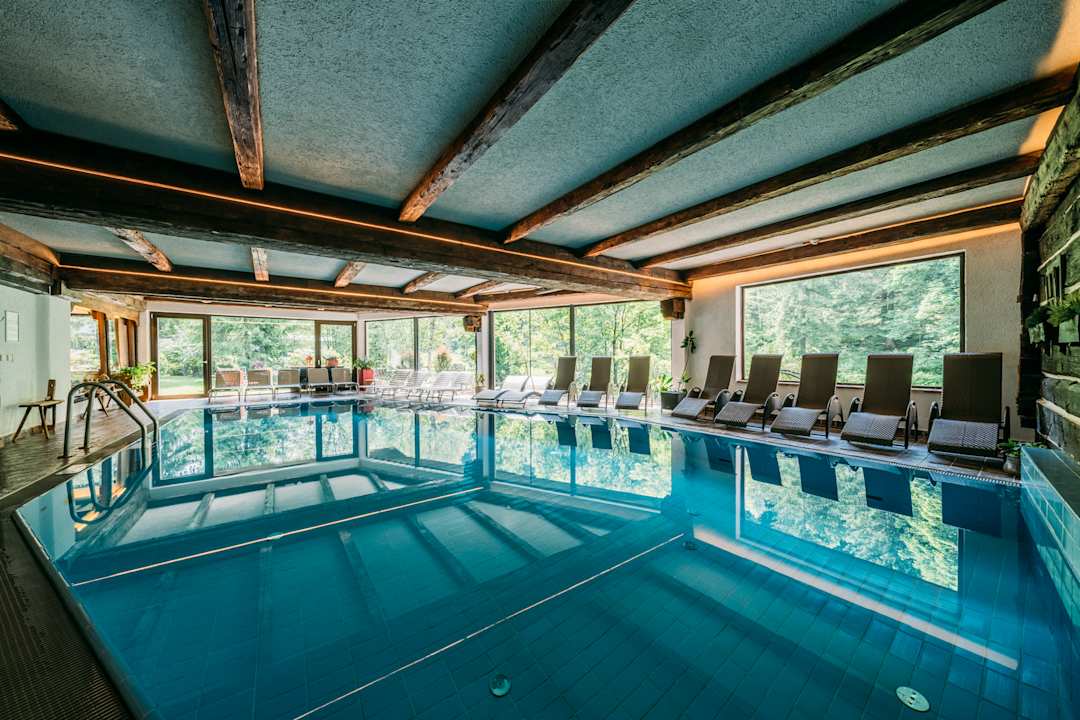 Pool Hotel GUT Trattlerhof & Chalets