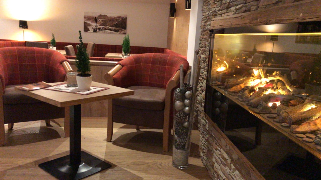 Bar/Lobby Hotel Bellevue am See