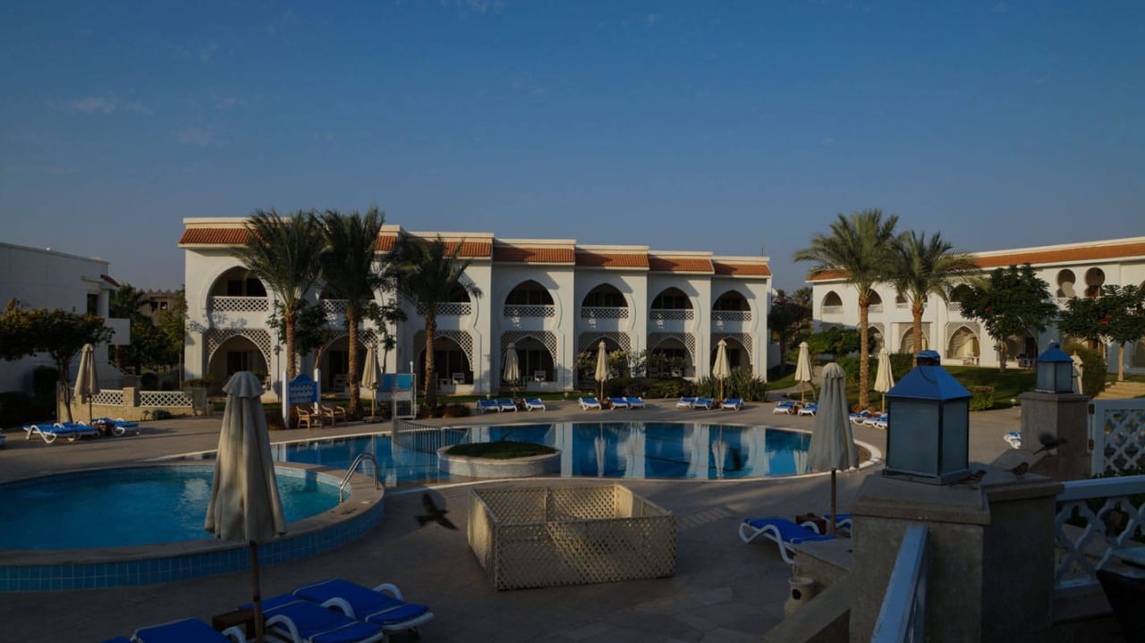 Seitenpool Old Palace Resort Sahl Hasheesh
