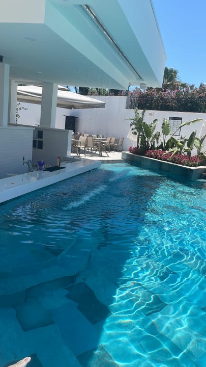 Pool Side Stella Elite Resort & Spa