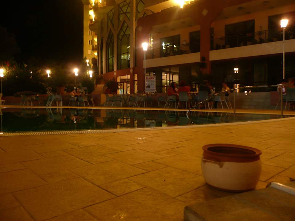 Abends Odessos Park Hotel