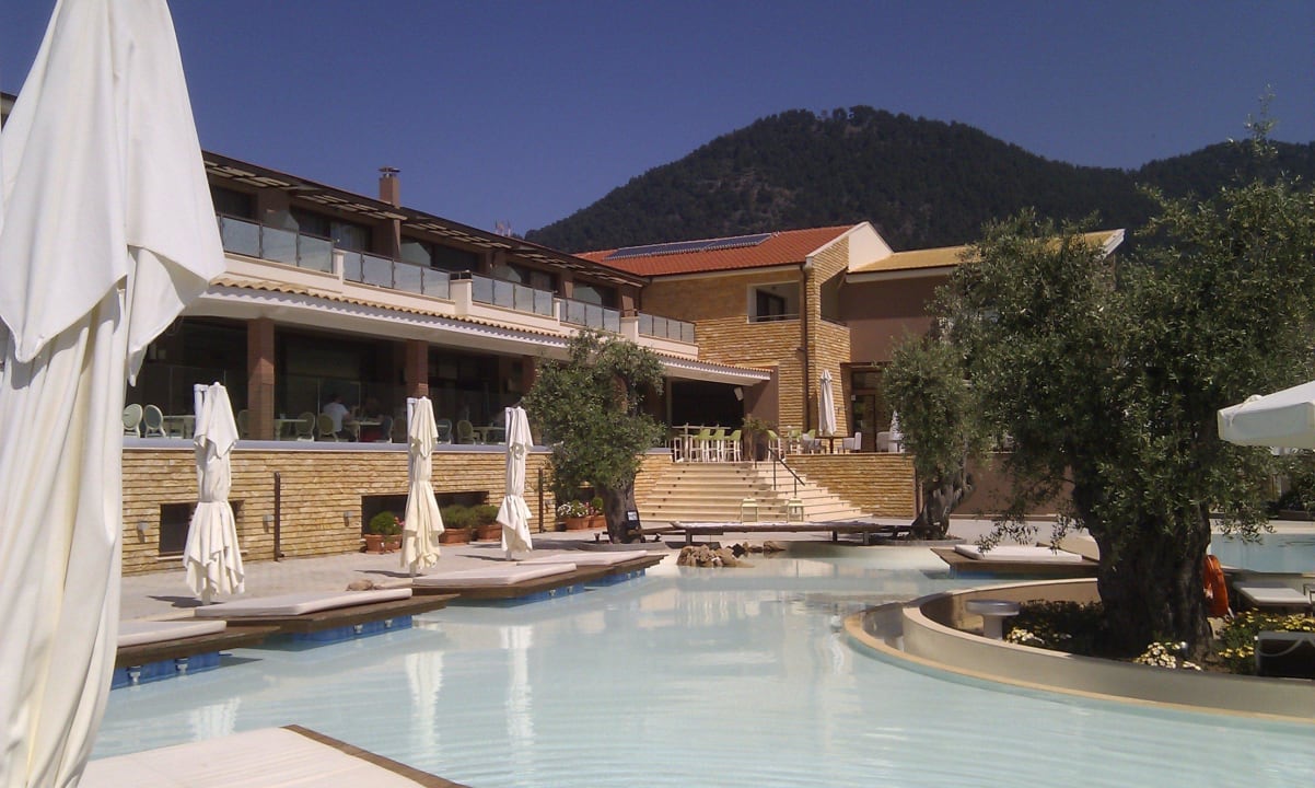 - Alexandra Golden Boutique - Adults only