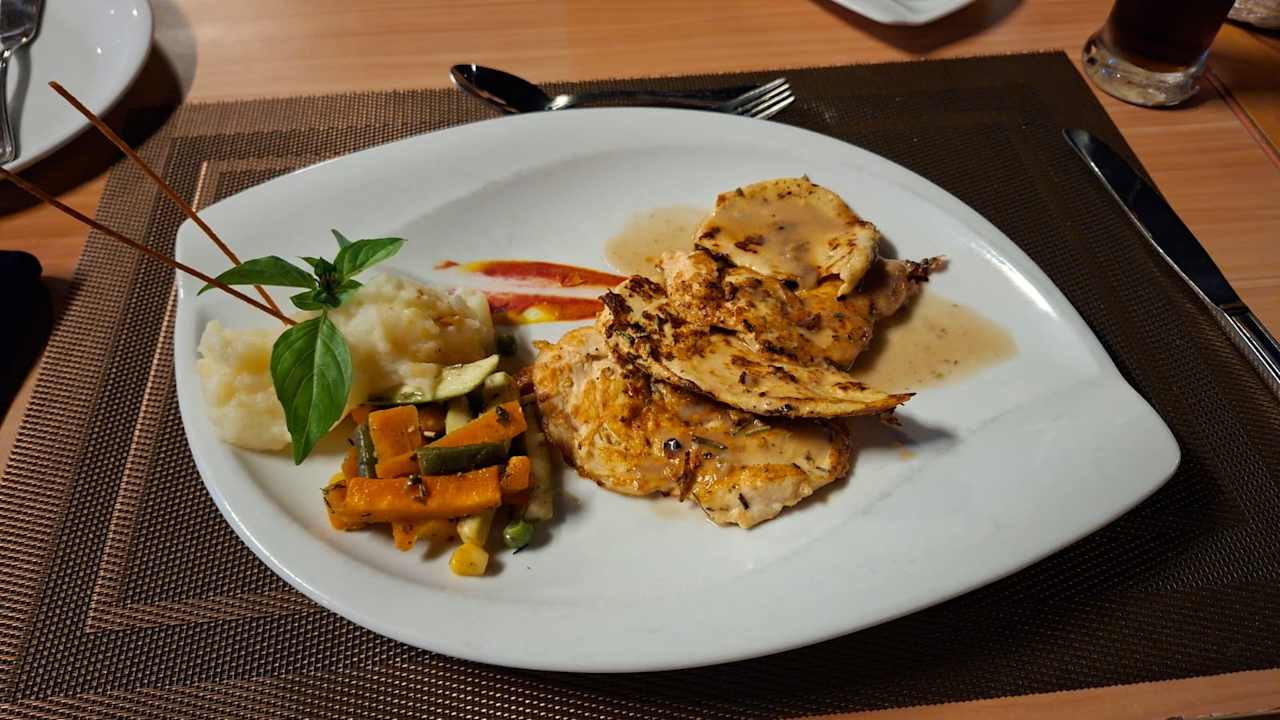 Gastro Diamond Beach by Pearl Resort