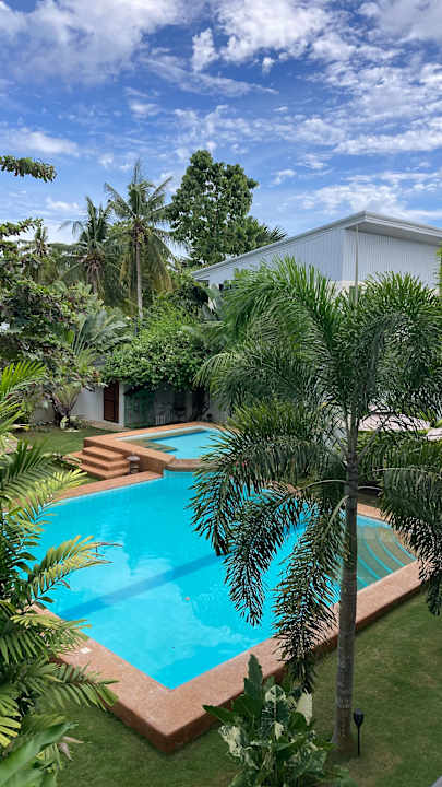 Pool Tana Mysterious garden