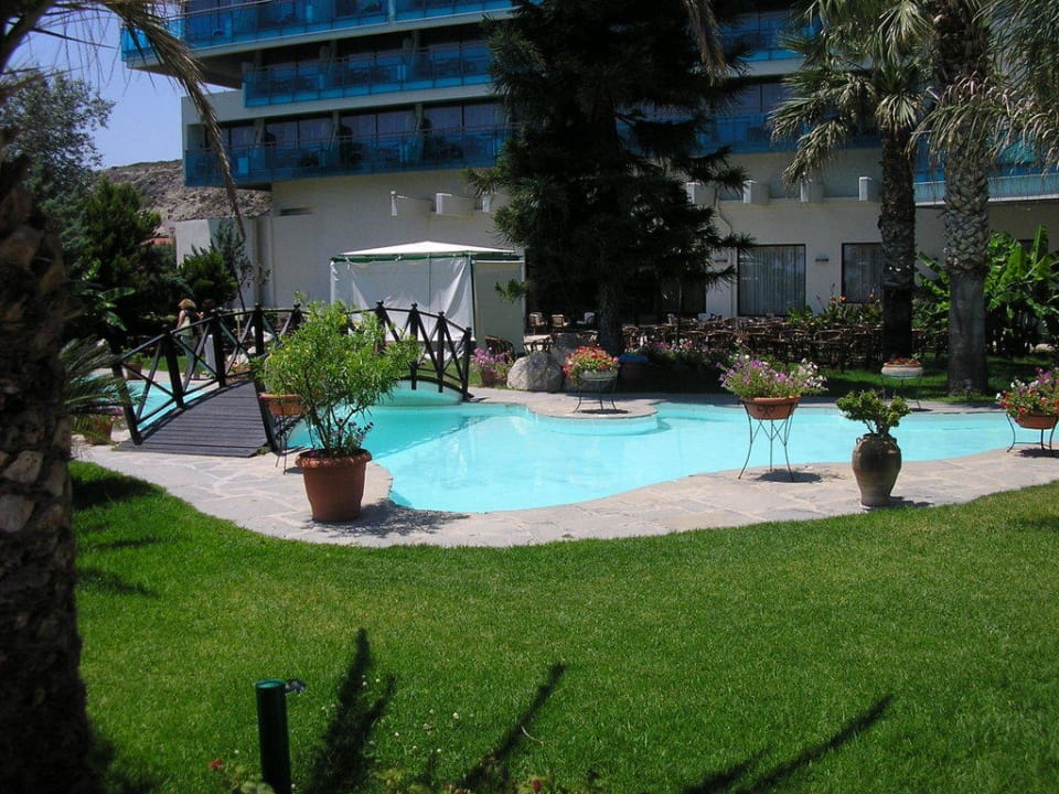 Gartenanlage Hotel Calypso Beach