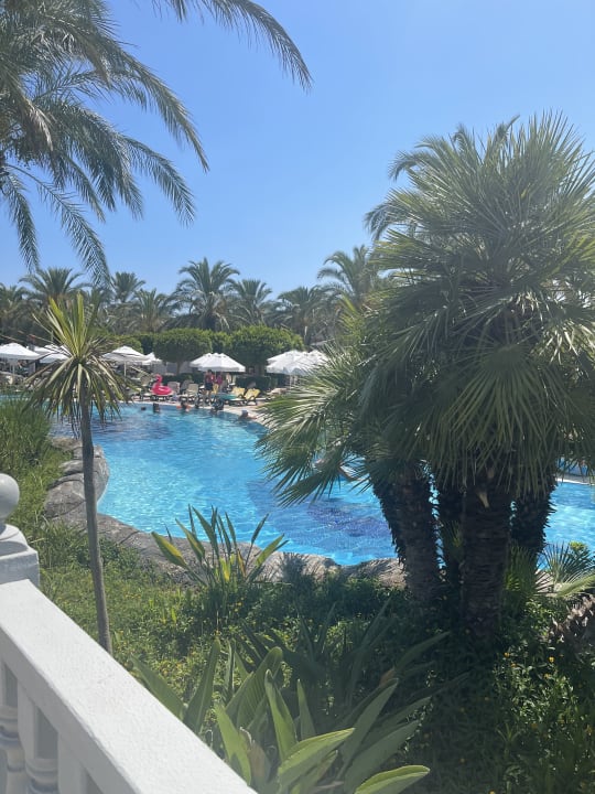 Außenansicht Royal Wings Hotel