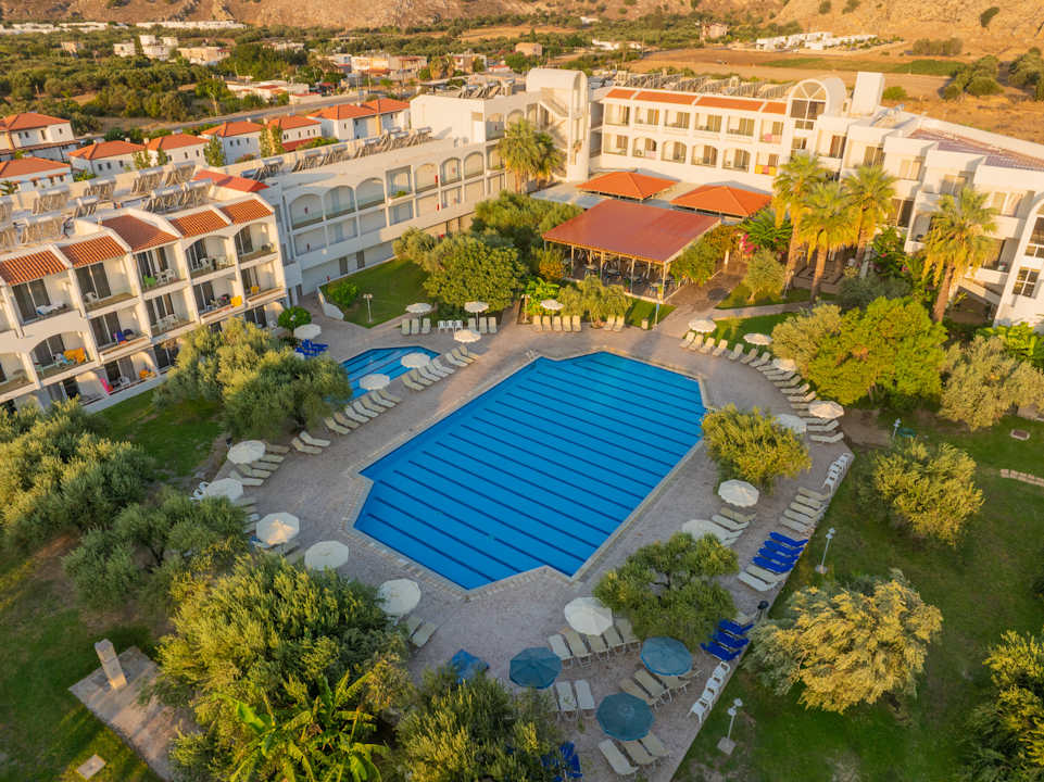 Außenansicht Marianna Palace Hotel