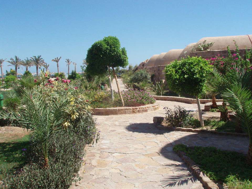 Anlage Pensée Royal Garden Beach Resort
